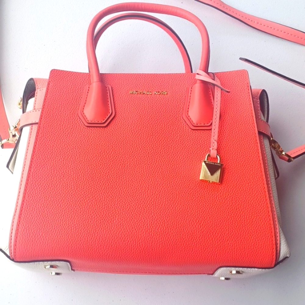 Michael Kors NWT Mercer Medium Belted Satchel